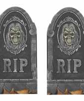2x rip kerkhof grafstenen met schedel 65 cm halloween decoratie